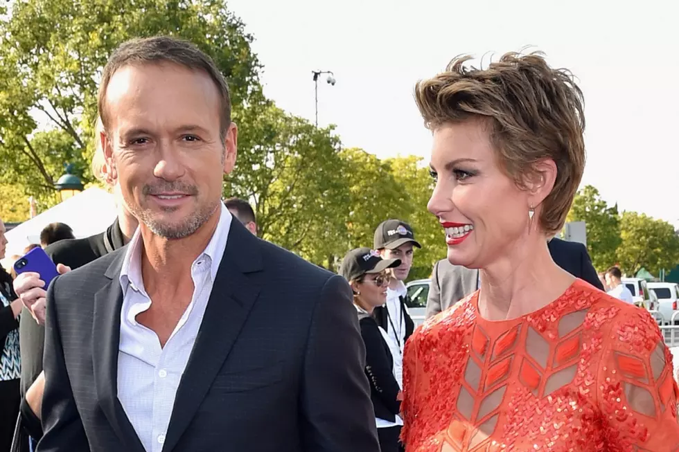 26 Years Ago: Tim McGraw and Faith Hill Wed